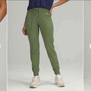 Lululemon Ready to Rulu High-Rise Jogger in Green Twill